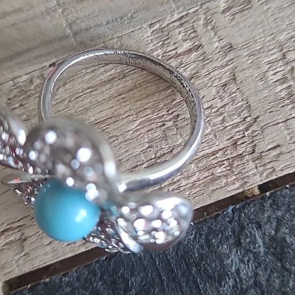 Flower Ring Size 9 - Picture 5 of 7